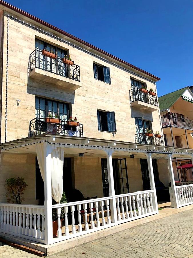Live Inn Ureki Exterior photo